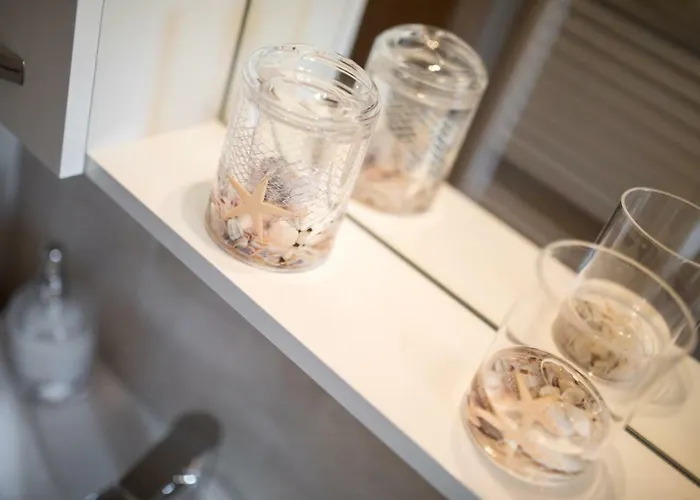 Doris, Nenadici Διαμέρισμα