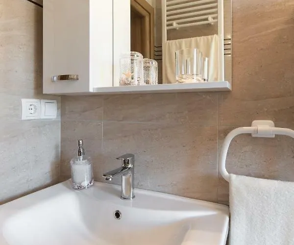 Διαμέρισμα Doris, Nenadici Nenadici (Krk)